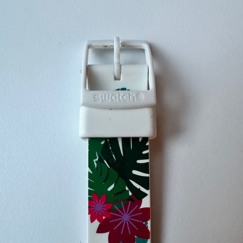 SWATCH with tropical vibes - Picture 3 of 4